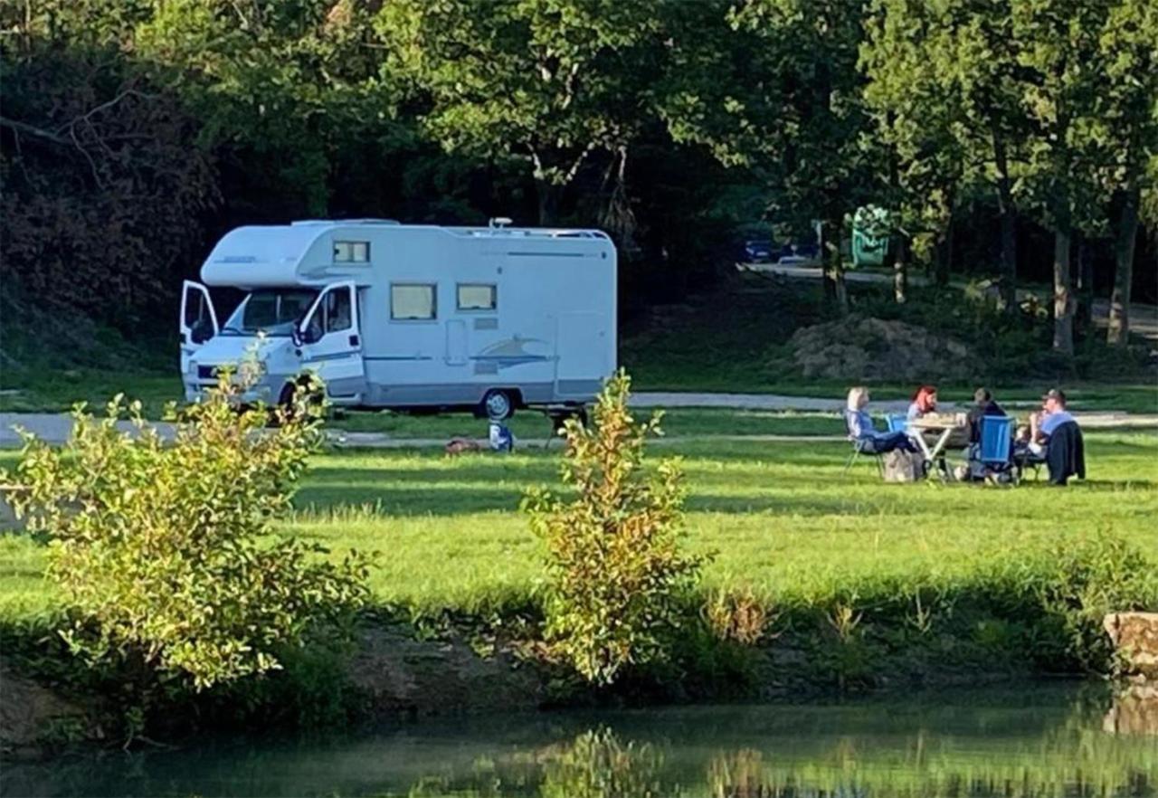 Camping la Nouvelle Aventure Audincthum Extérieur photo