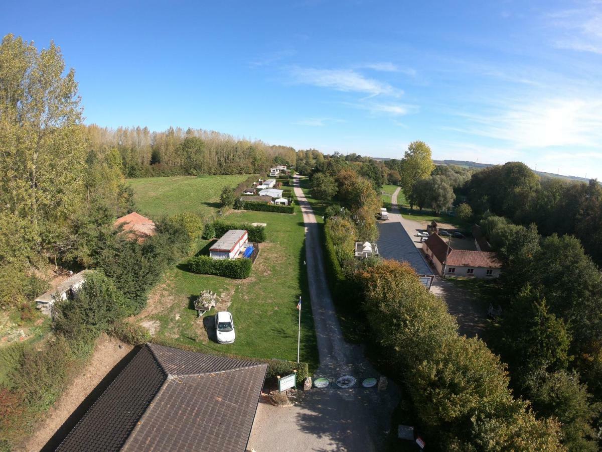 Camping la Nouvelle Aventure Audincthum Extérieur photo